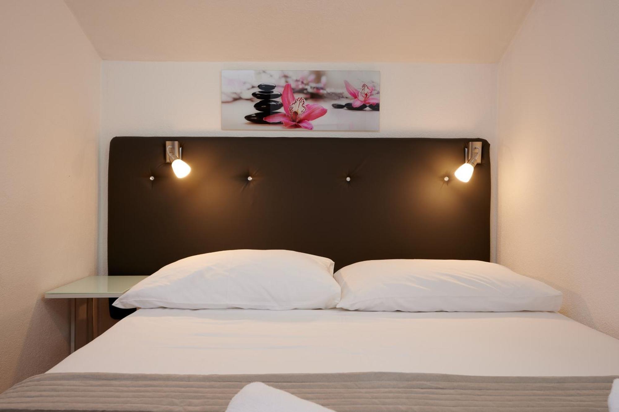 Apartments & Rooms Zaja Trogir Bilik gambar