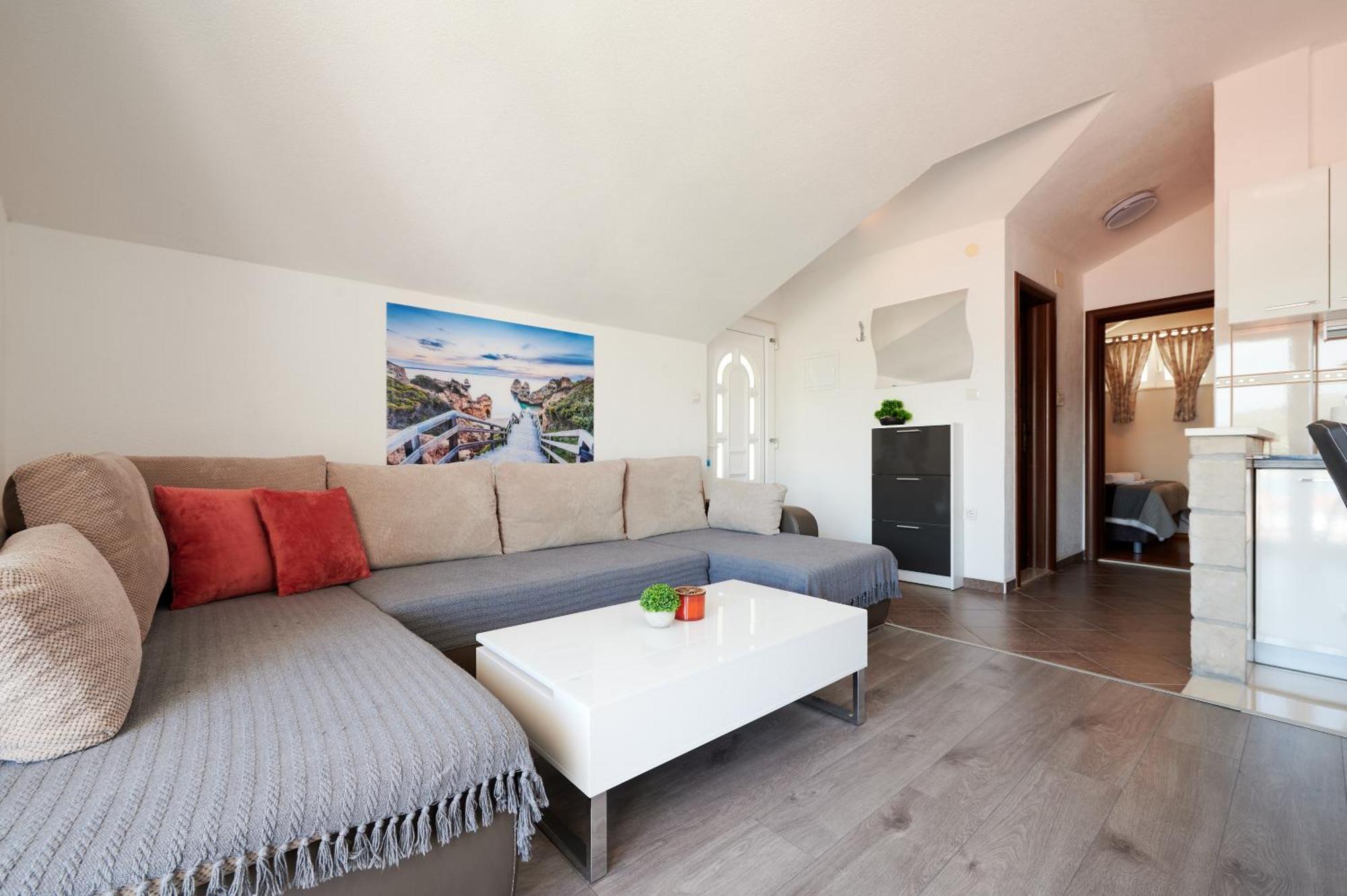 Apartments & Rooms Zaja Trogir Bilik gambar