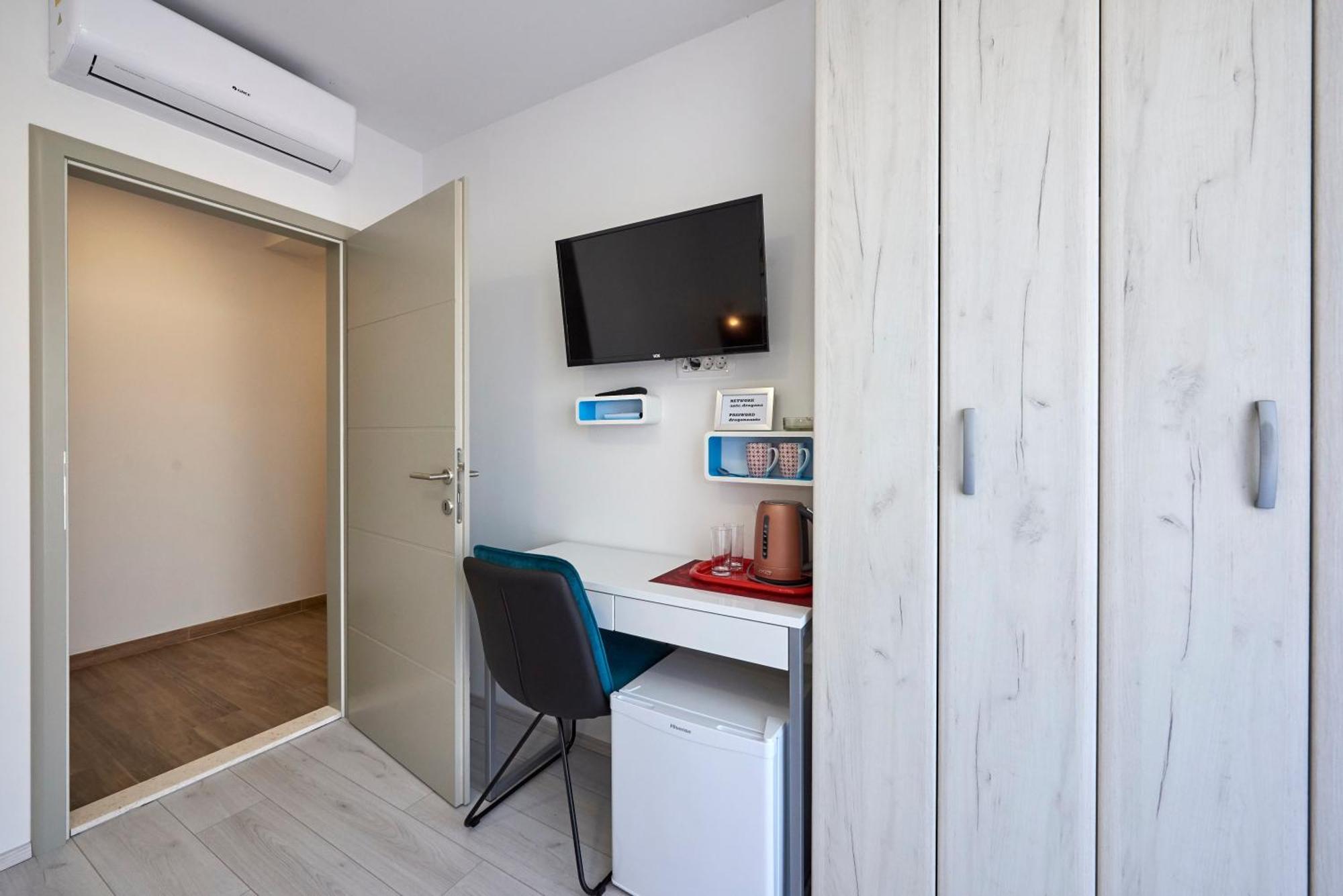 Apartments & Rooms Zaja Trogir Bilik gambar