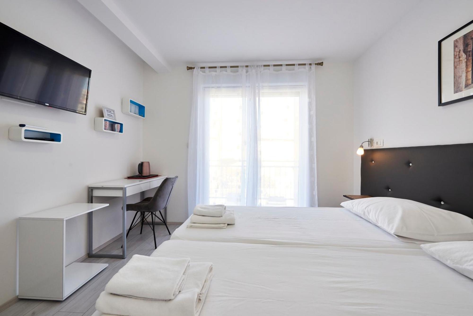 Apartments & Rooms Zaja Trogir Bilik gambar