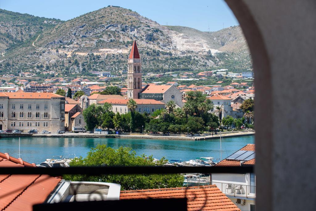 Apartments & Rooms Zaja Trogir Luaran gambar